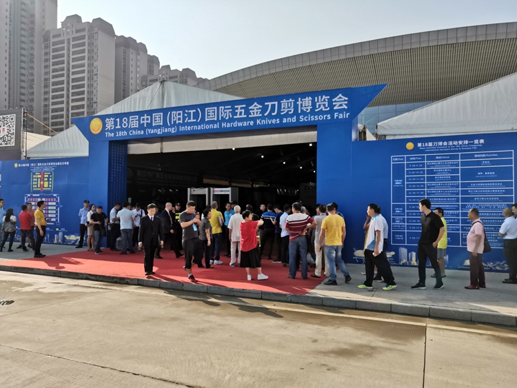 午夜无码视频副.jpg 午夜无码视频副.jpg