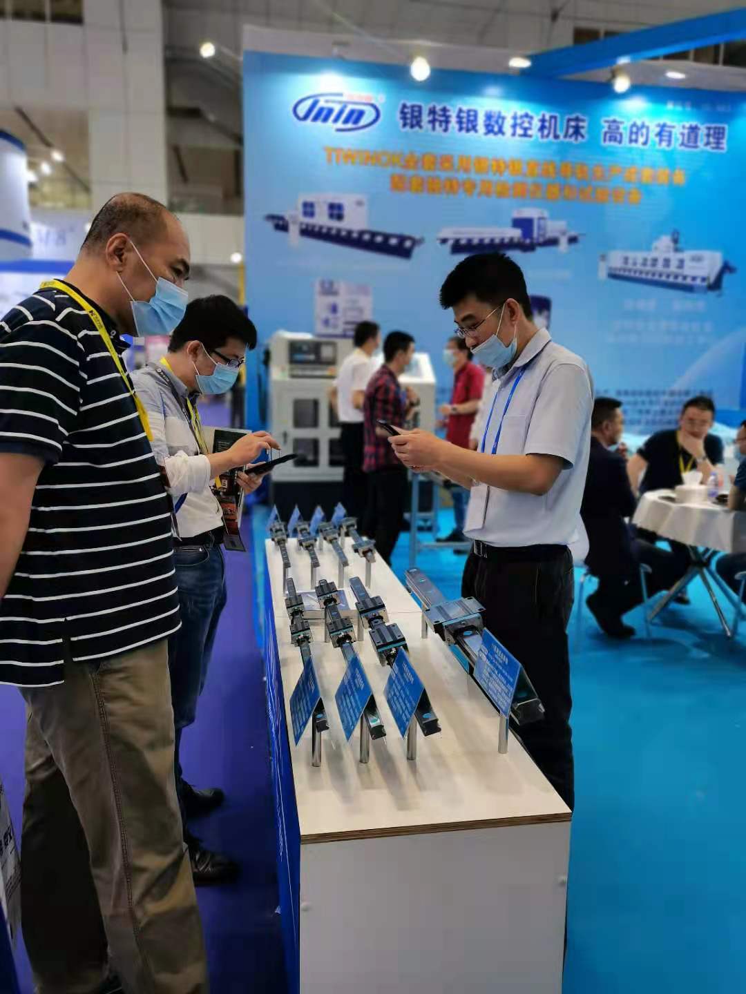 TIWINOK品牌 TIWINOK品牌